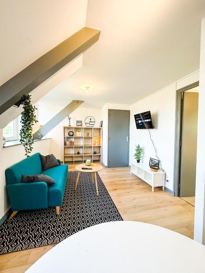 New: Le Lumineux Face A La Gare ! Apartment Guingamp Exterior photo